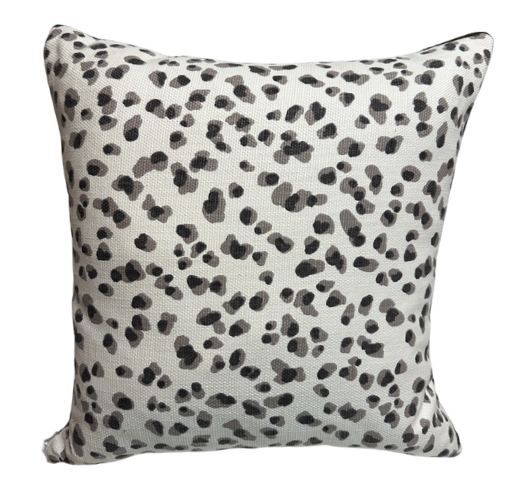 Samantha 24" Pillow